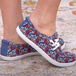 Bobs B Cute Mutt Mixer Washable Slip On Shoes Size 10